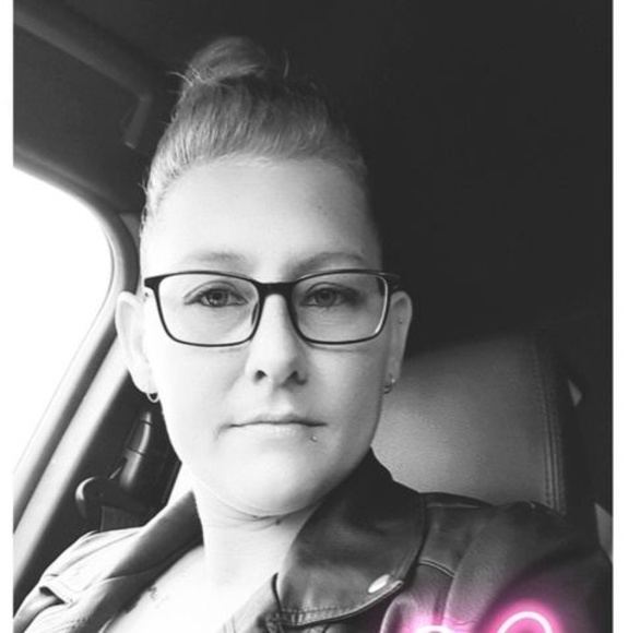 Meet your Posher, Ree - Picture 1 of 1